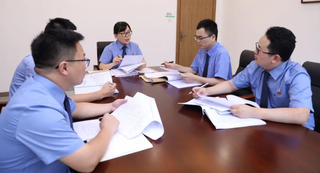信息咨询服务部收取咨询费的全过程是怎么做到的？