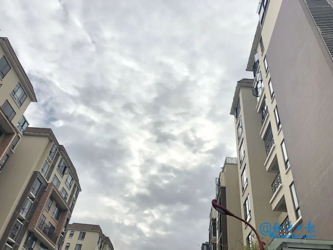 房地产贷款增速持续下降部分购房者反映需排队等放款(图)